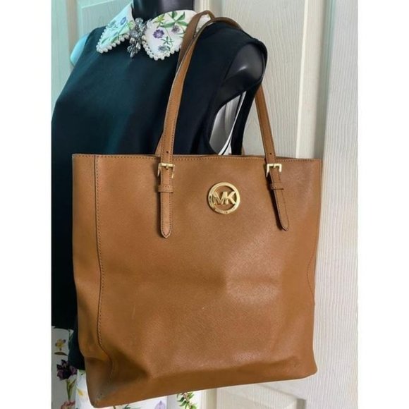 MICHAEL KORS Orange Saffiano Leather Jet Set Tote - Picture 6 of 9